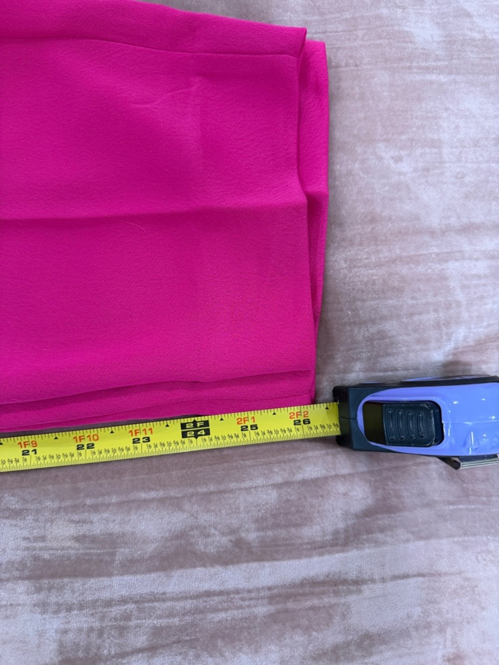 Banana Republic Hot pink Women's pull on satin style pleated Trousers - Picture 8 of 9